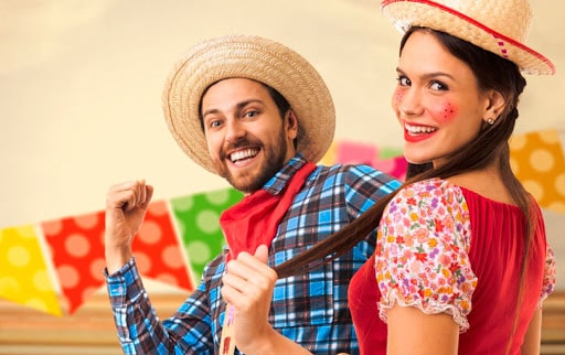 lindas-vestimentas-para-a-festa-junina